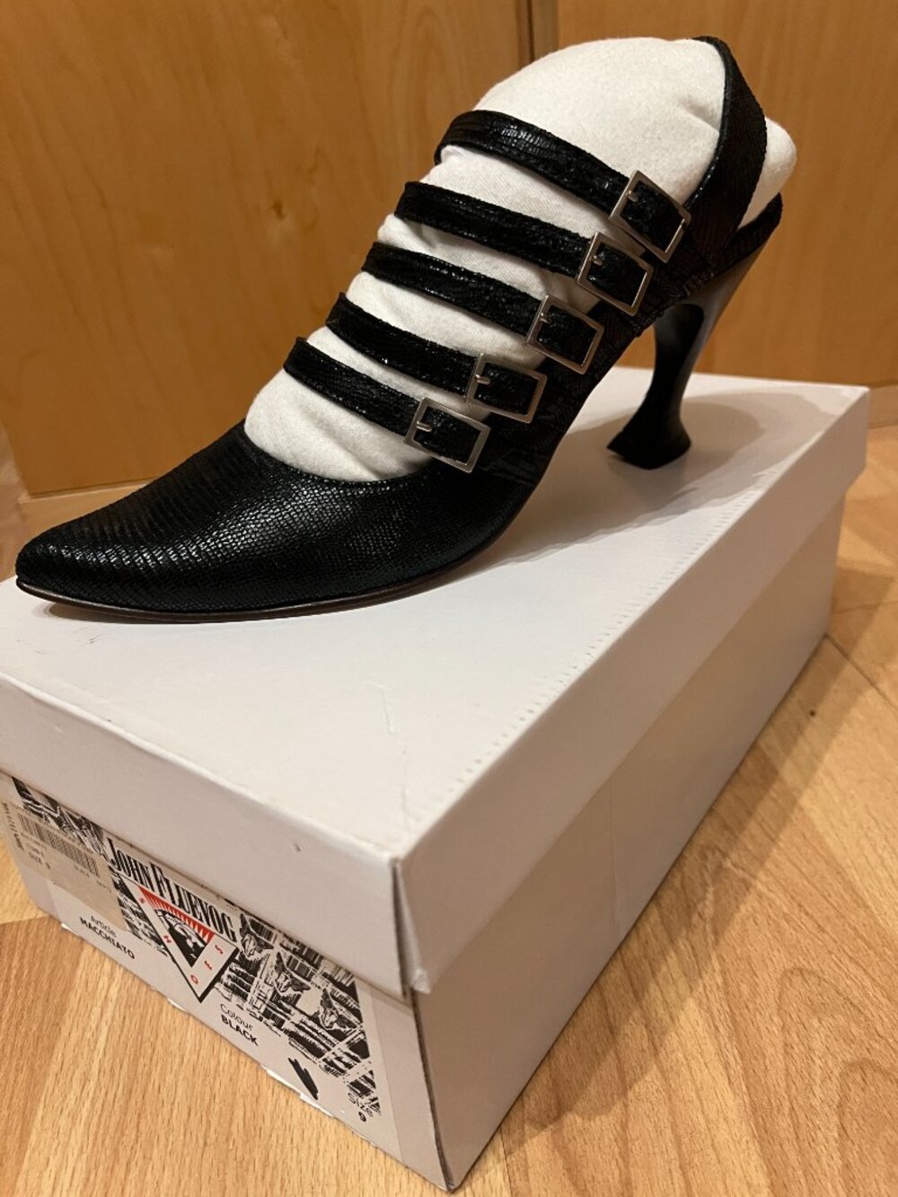 8.5 or 9 Black Cairo Leather John Fluevog Coffee Macchiato Slingback Buckles